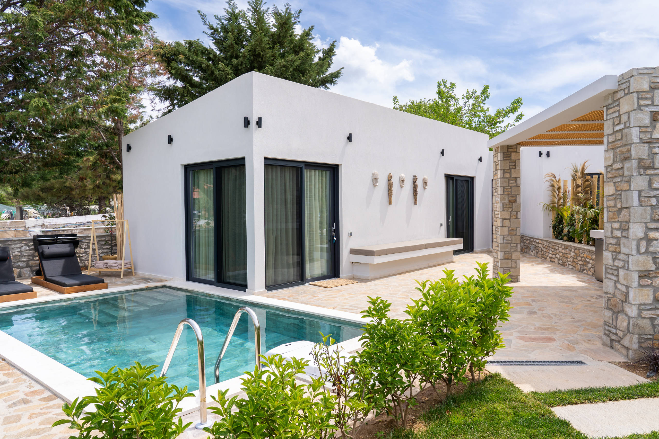 stonehouse-thassos.gr | Riverhouse